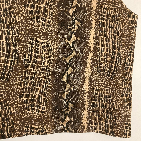 Allison Taylor Four-Way Silk Tee - Picture 2 of 8